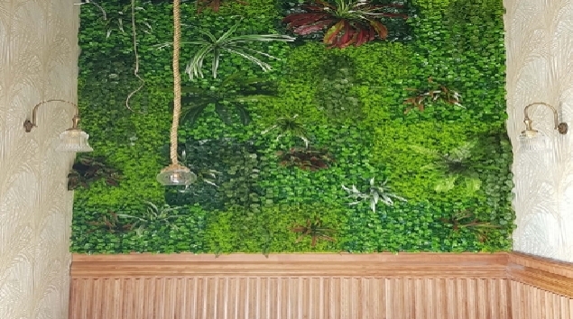 קיר ירוק מעוצב- אתר סחלבים